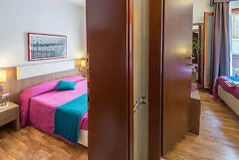 Hotel Il Moro Di Venezia  Venice