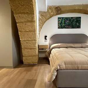 Apart Otel Arc İtalya